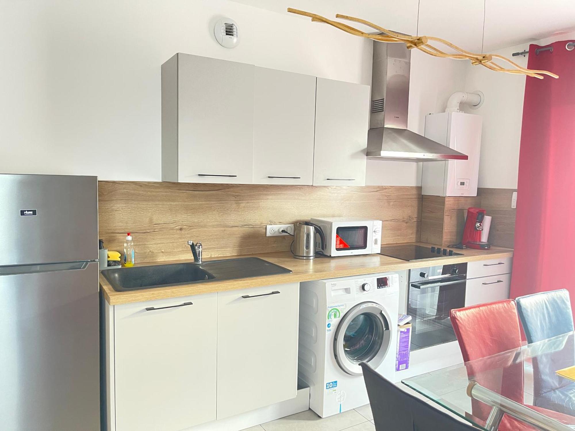Apartment Harmony France & Suisse *